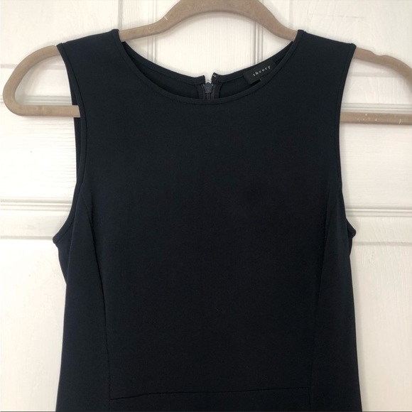 Theory Nikay Sleeveless Dress - Picture 2 of 9